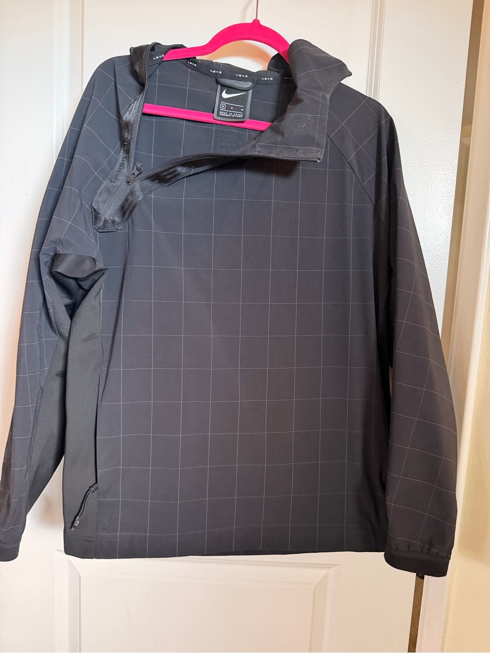 Nike Men’s Black tech pack Grid Pullover Jacket